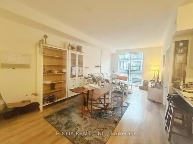 3 20 Woodstream Drive, Etobicoke | 3Beds/3Bath, Townhouse, $3,300/mo | Condos. Ca