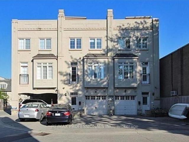 3 2351 Lakeshore Road W, Oakville | 2Beds/3Bath, Townhouse, $3,500/mo | Condos. Ca