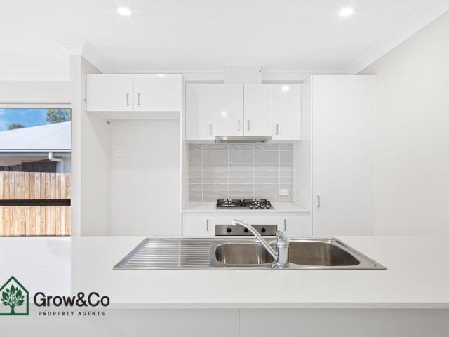 3 + 2 Bed DUAL KEY $916k Rental $1060pw
