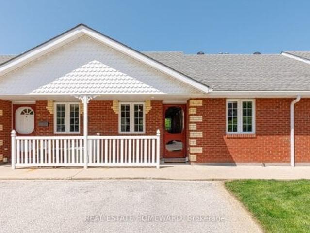 3 346 Peel Street