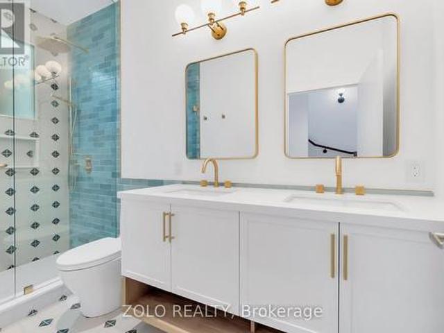 3 39 Old Brewery Lane, Toronto, ON, M5A 3P2 townhouse for sale | Listing ID C13418 | Royal LePage
