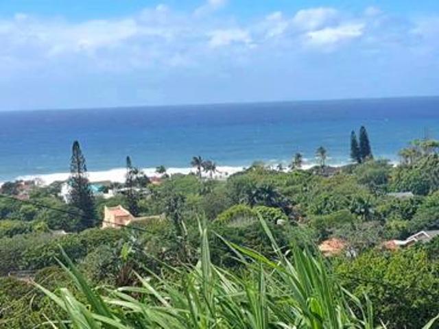 3 300 m² Land available in Port Edward