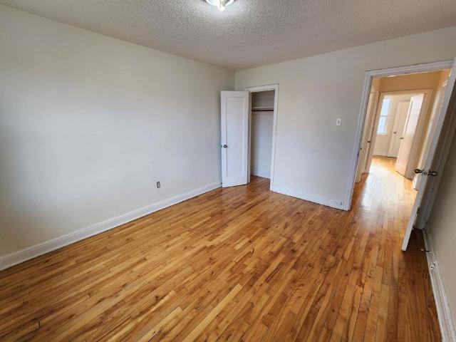 3 310 Blake Boulevard