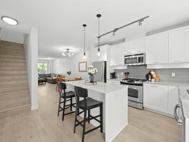 3 3395 Galloway Avenue, Coquitlam, BC, V3E 0H2 townhouse for sale | Listing ID R3013 | Royal LePage