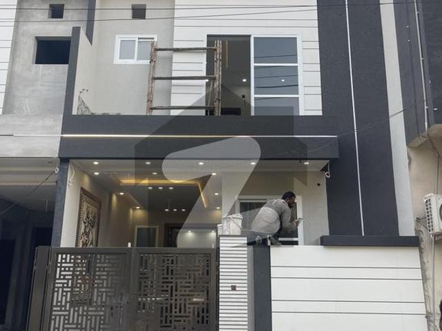 3.3 Marla Luxurious Designer house For SALE Eden Valley Block F