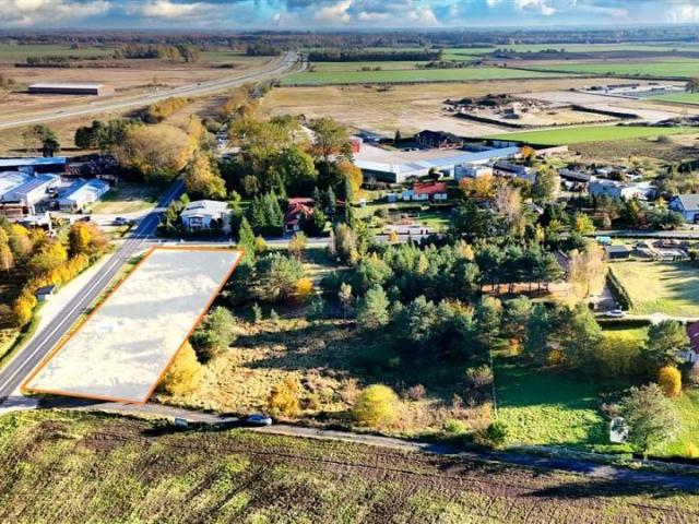 3 424 m², Turowo