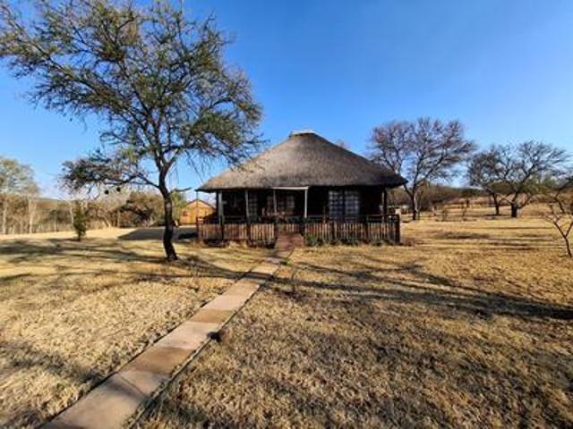 3.4 ha smallholding/lodge only 5km f.