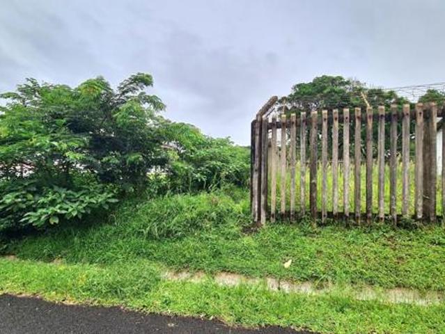 3 552 m² Land available in Mtwalume