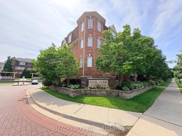 3 588 Shoreline Drive, Mississauga | 2+1Beds/2Bath, Townhouse, $3,000/mo | Condos. Ca