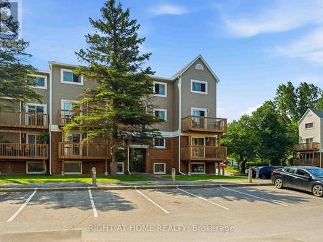 3 500 Fenerty Court, Ottawa, ON, K2L 3B1 condo for sale | Listing ID X13580 | Royal LePage