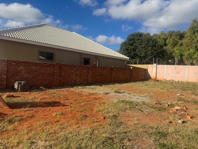 3 523 m² Land available in Wilkoppies