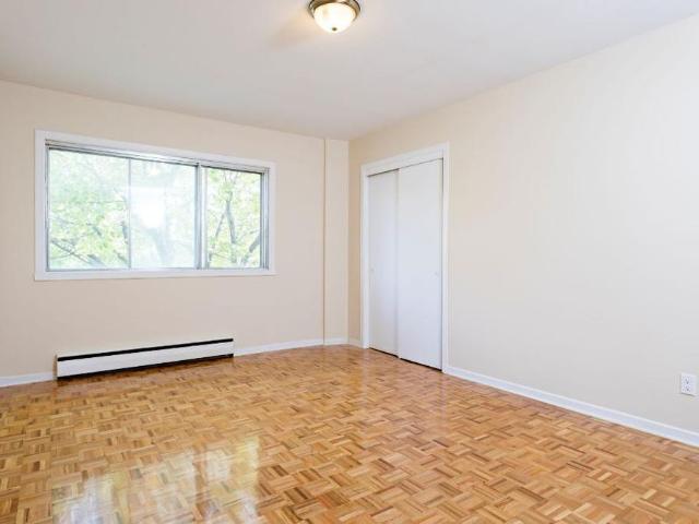 3.5 1605 Boulevard De La Concorde Est, Laval