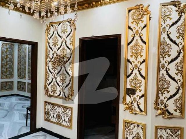 3.5 Corner House For Sale Shadab Garden