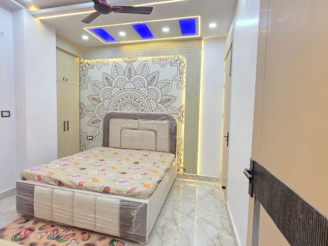 3.5 Bedroom 910 Sq.Ft. Builder Floor in Uttam Nagar Delhi Listing ID: #9416