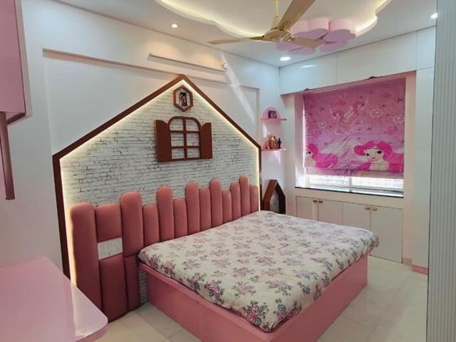 3.5 Bedroom 1800 Sq.Ft. Apartment in Baner Pune Listing ID: #10304