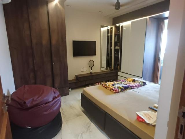 3.5 Bedroom 1800 Sq.Ft. Builder Floor in Paschim Vihar Delhi Listing ID: #9533