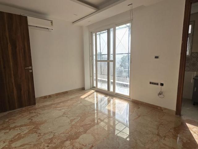 3.5 Bedroom 1950 Sq.Ft. Builder Floor in Sushant Lok I Gurgaon Listing ID: #10200