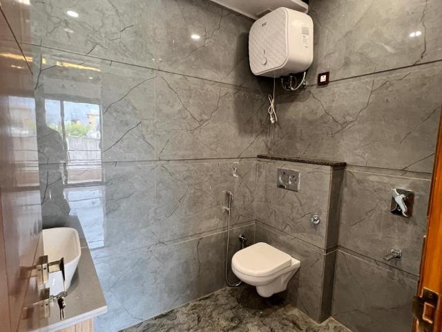 3.5 Bedroom 2800 Sq.Ft. Builder Floor in Sector 57 Gurgaon Listing ID: #9918