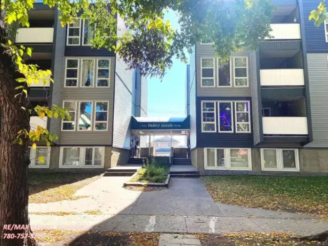3.5 Bedroom Condo Edmonton AB 103355314