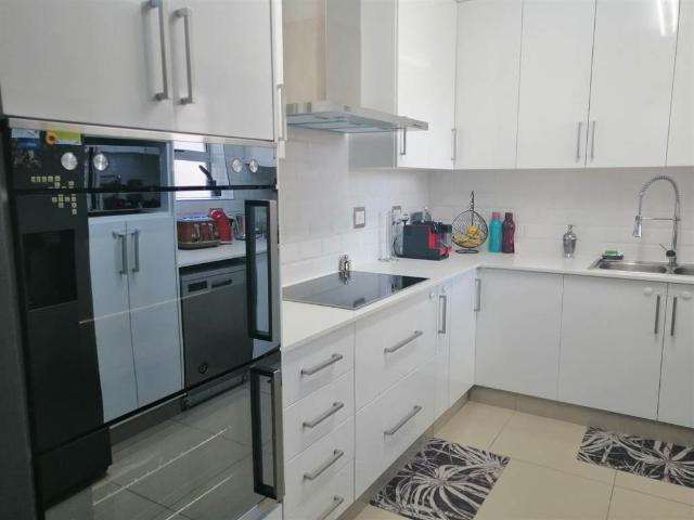 3.5 Bedroom Flat in North Beach