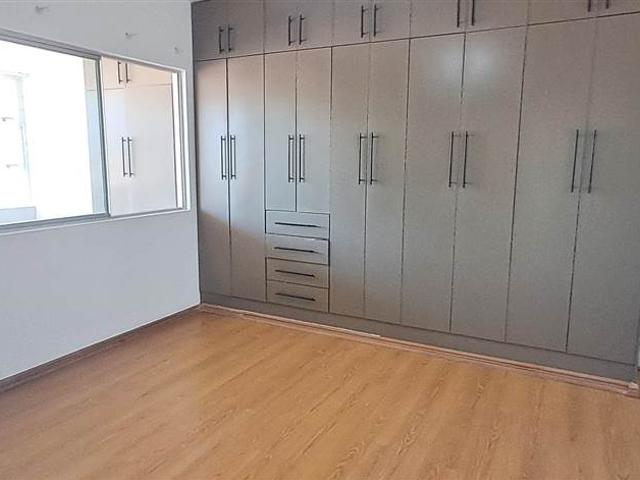 3.5 Bedroom Flat in North Beach