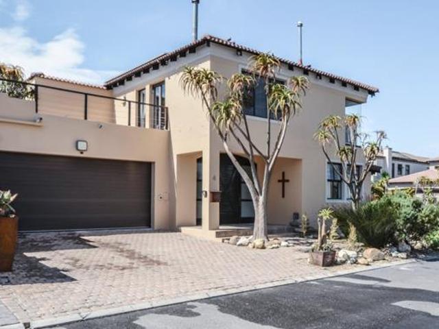 3.5 Bedroom House in Big Bay