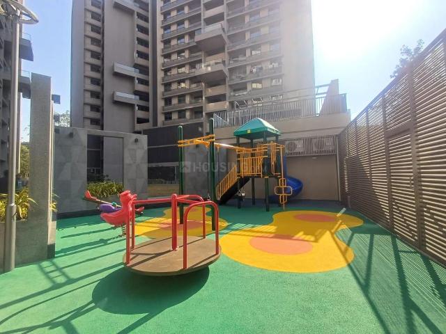3.5 BHK Apartment in University Area for resale Ahmedabad. The reference number is 19948904