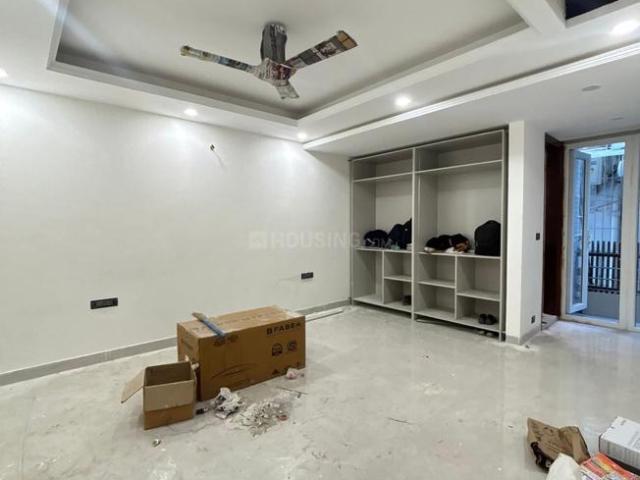 3.5 BHK Apartment in Vasant Kunj for rent New Delhi. The reference number is 19909871