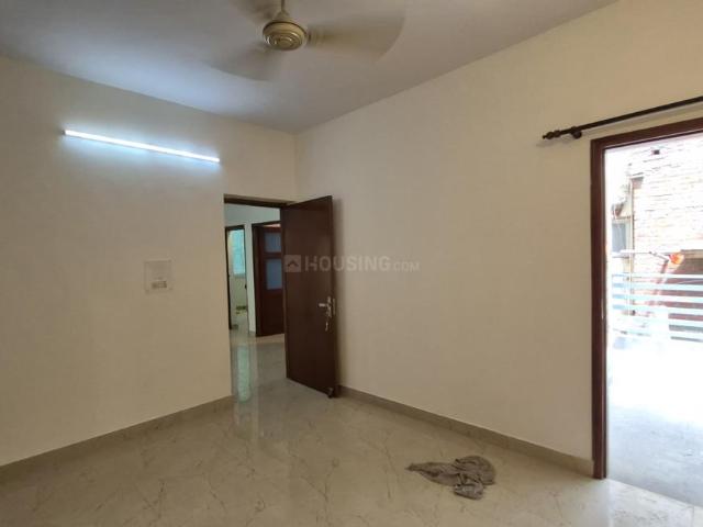3.5 BHK Apartment in Vasant Kunj for rent New Delhi. The reference number is 20675762