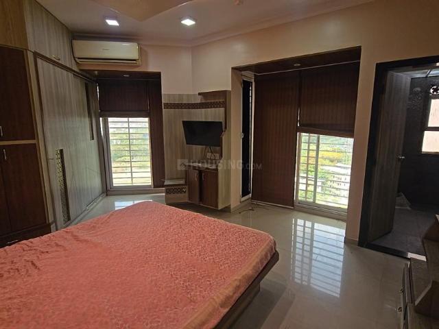 3.5 BHK Apartment in Vashi for rent Navi Mumbai. The reference number is 20420393