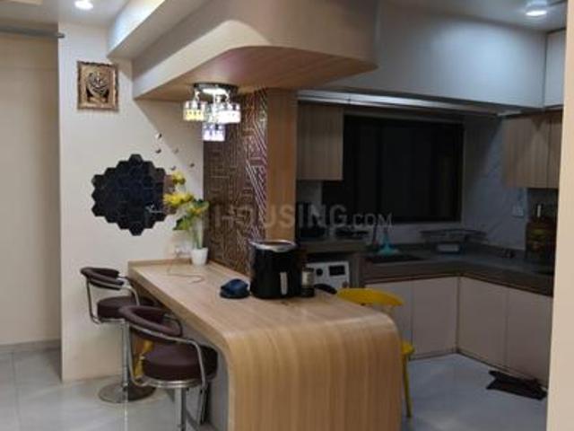 3.5 BHK Apartment in Viman Nagar for resale Pune. The reference number is 20157266