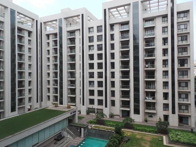 3.5 BHK Apartment in Viman Nagar for resale Pune. The reference number is 20387186