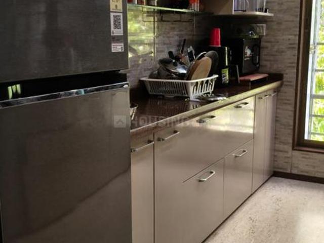3.5 BHK Apartment in Vile Parle West for rent Mumbai. The reference number is 20269941