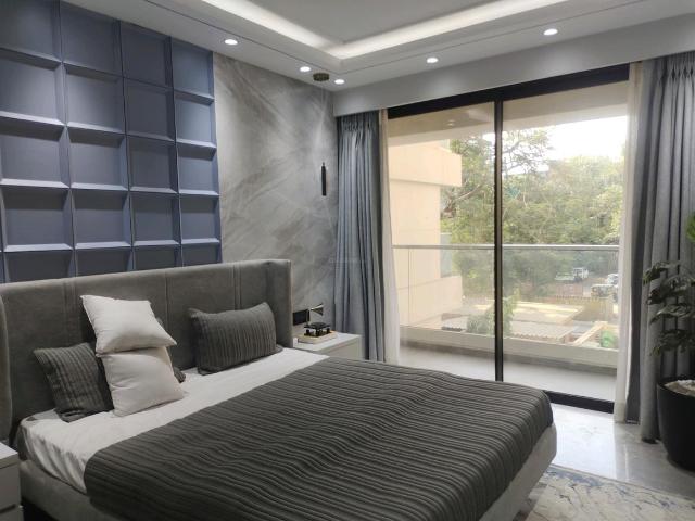 3.5 BHK Apartment in Vile Parle West for resale Mumbai. The reference number is 19364417
