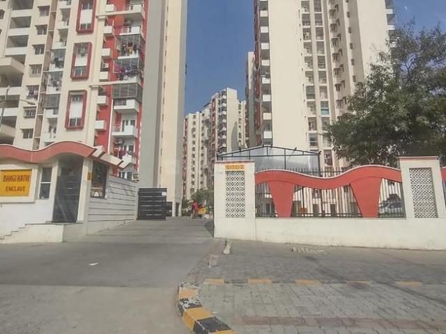 3.5 BHK Apartment in Vrindavan Yojana for rent Lucknow. The reference number is 20551090