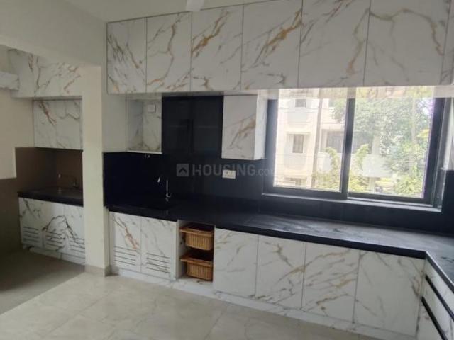 3.5 BHK Apartment in Alwarpet for rent Chennai. The reference number is 19786228