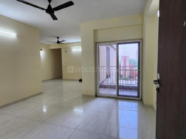 3.5 BHK Apartment in Gagan Vihar for rent Ghaziabad. The reference number is 17504352