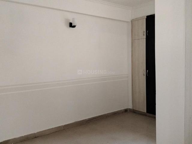 3.5 BHK Apartment in Crossings Republik for resale Ghaziabad. The reference number is 20282423