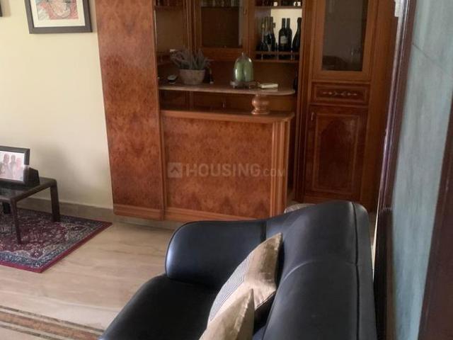 3.5 BHK Apartment in DLF Phase 3 for resale Gurgaon. The reference number is 20427164