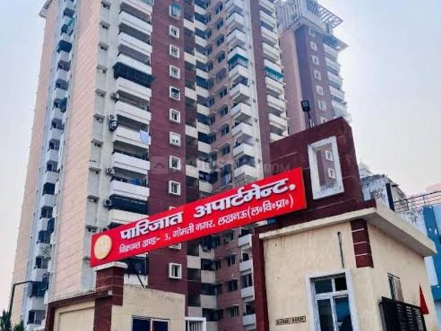 3.5 BHK Apartment in Gomti Nagar for rent Lucknow. The reference number is 15956129