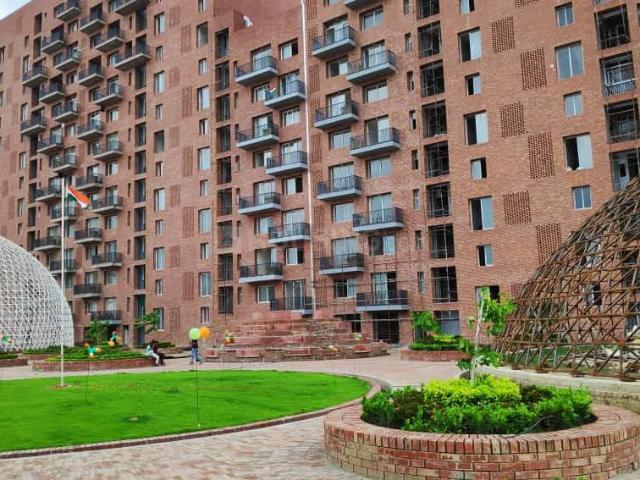 3.5 BHK Apartment in Gomti Nagar for resale Lucknow. The reference number is 20185873