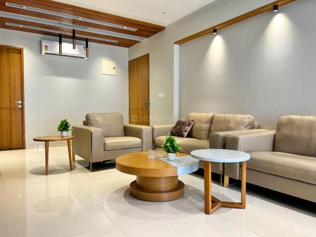 3.5 BHK Apartment in Gota for rent Ahmedabad. The reference number is 20550536