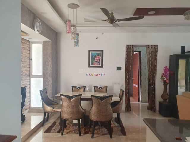 3.5 BHK Apartment in Hadapsar for rent Pune. The reference number is 20993646