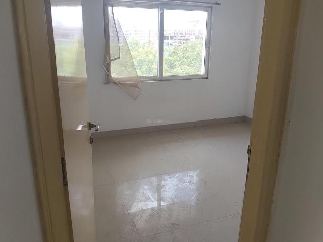 3.5 BHK Apartment in Jagatpur for resale Ahmedabad. The reference number is 20541194