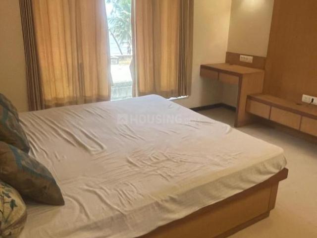 3.5 BHK Apartment in Juhu for resale Mumbai. The reference number is 20622245