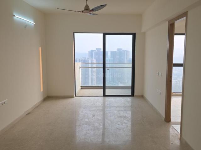 3.5 BHK Apartment in Kandivali East for rent Mumbai. The reference number is 19427885