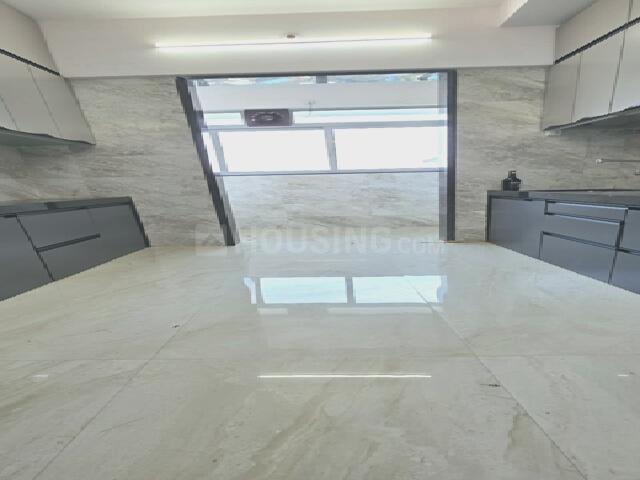 3.5 BHK Apartment in Kandivali East for rent Mumbai. The reference number is 19283573