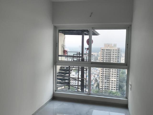 3.5 BHK Apartment in Kandivali West for resale Mumbai. The reference number is 19557557