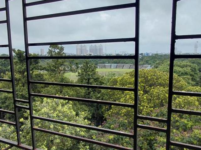 3.5 BHK Apartment in Kalighat for resale Kolkata. The reference number is 20872918