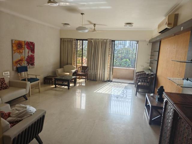 3.5 BHK Apartment in Khar West for rent Mumbai. The reference number is 20995177